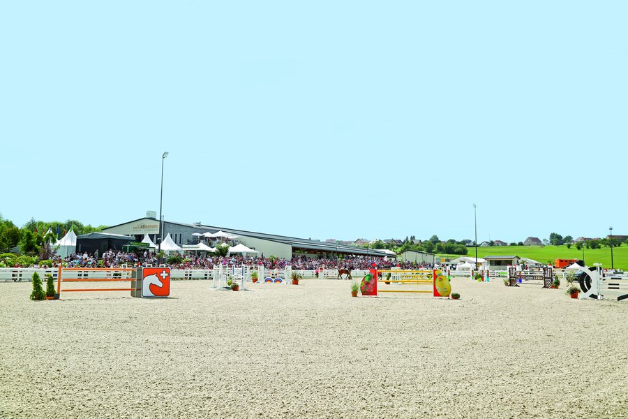 Außenreitplatz